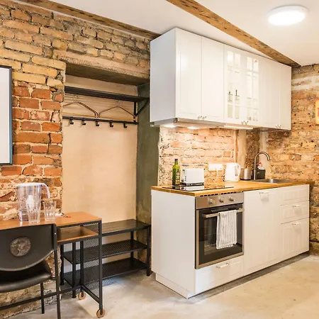 Neat Little Studio With Free Parking Riga Exterior photo