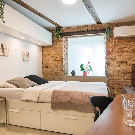 Neat Little Studio With Free Parking Riga Exterior photo